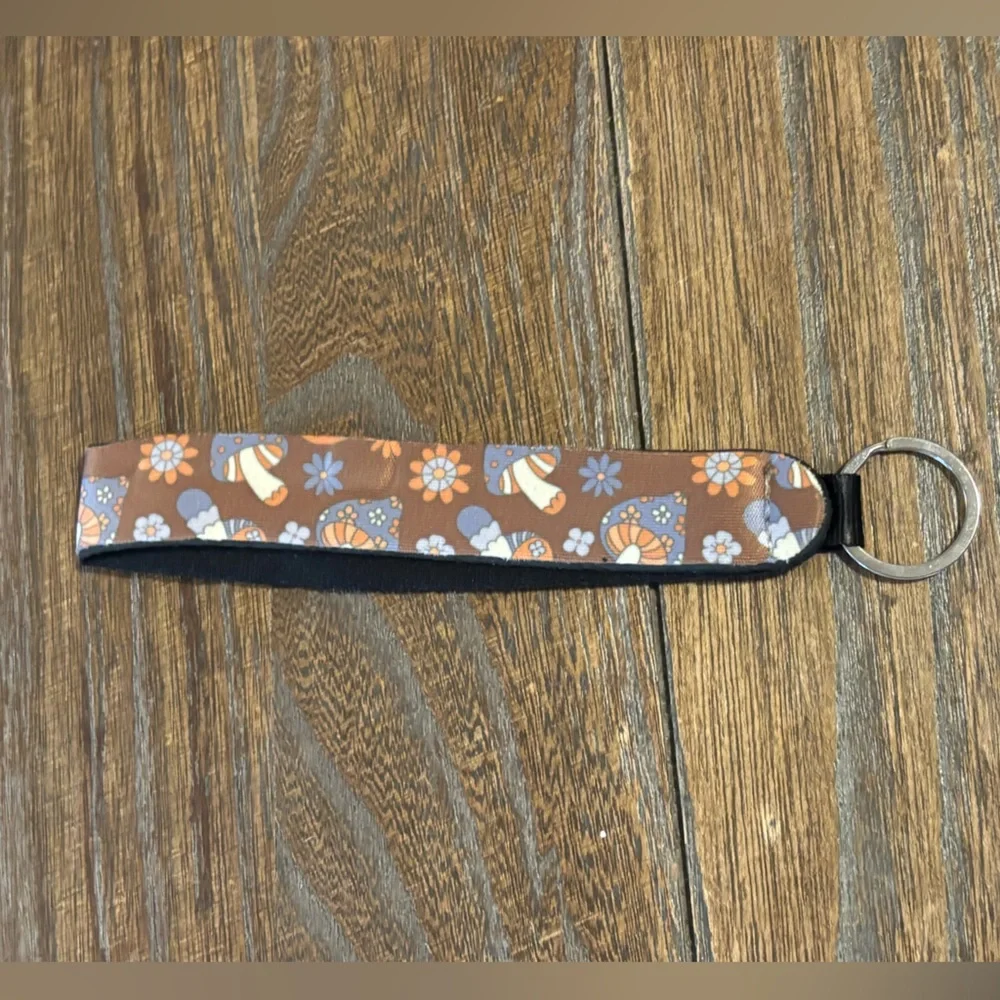 Brown Floral Mushroom Keychain Wristlet - Picture 2 of 5